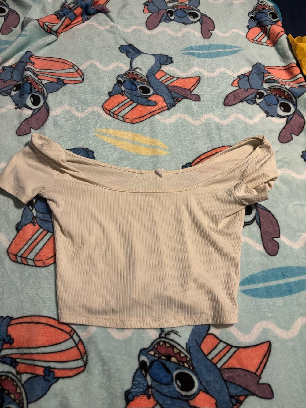Ardene Off-Shoulder Ribbed Crop Top in Cream